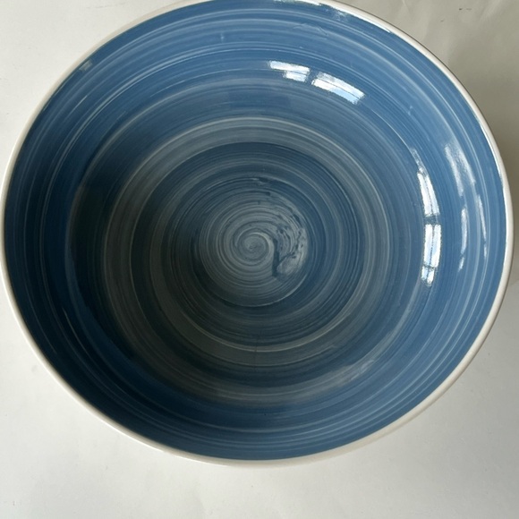 Gibson Everyday China “Tavernware Blue” 9 in serving/vegetable bowl - Picture 2 of 5